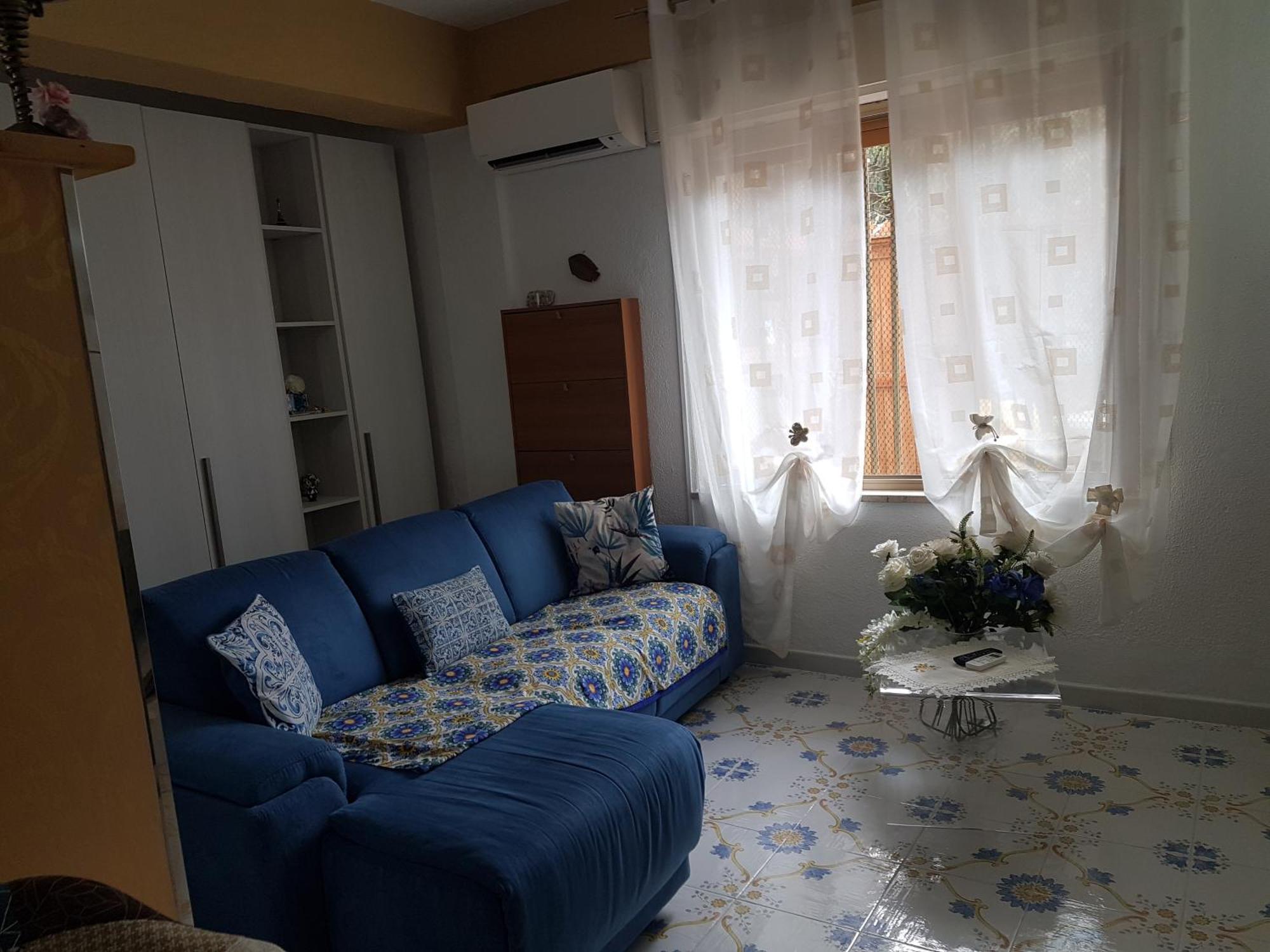 Casa Vacanza Delfino Bianco Apartment