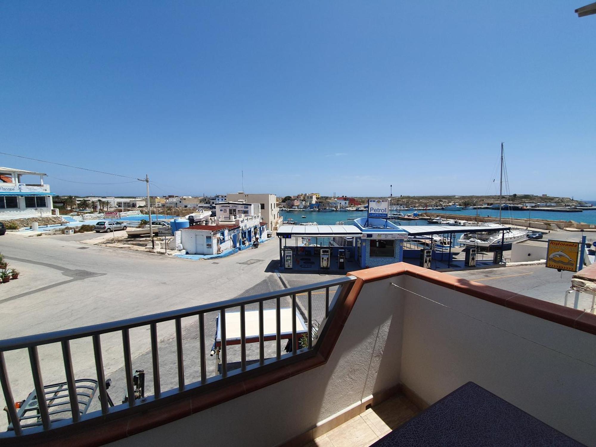 Apartment Casa Vacanza Delfino Bianco Lampedusa